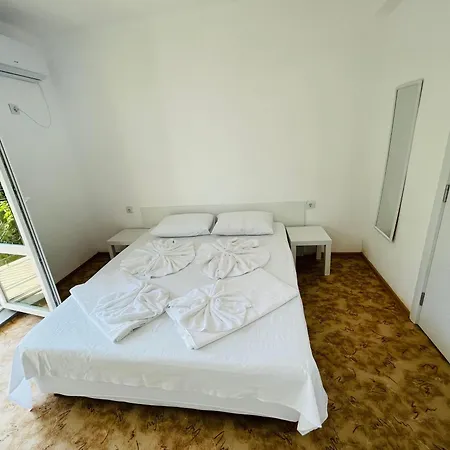 Apartments Lozenets Lozenets