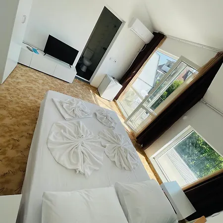 Apartments Lozenets *