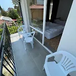 Apartments Lozenets Apartman
