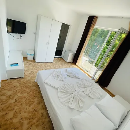 Apartments Lozenets *