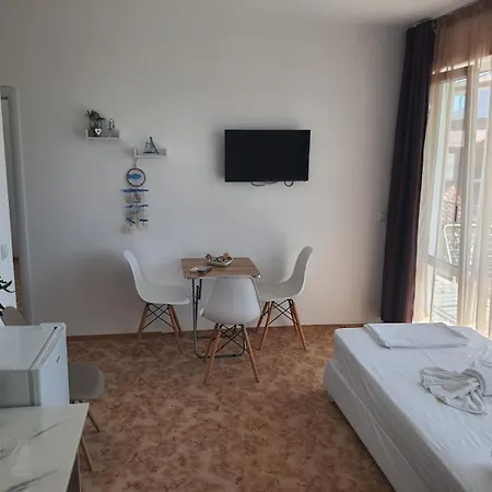 Apartments Lozenets *