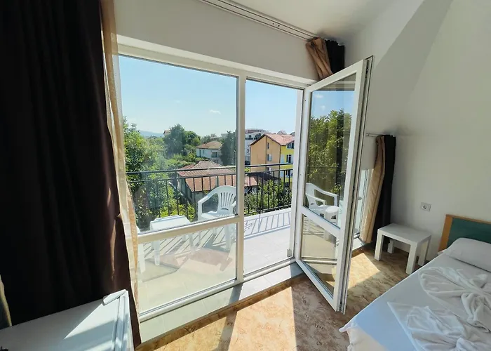 Apartments Lozenets *