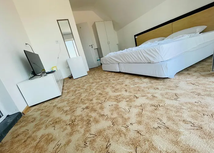 Apartments Lozenets 아파트 *